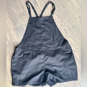 Torrid Black Shortalls Romper Size 2 Plus Size Adjustable Straps
